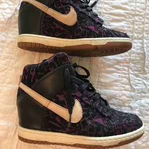 Womens NIKE wedge shoe